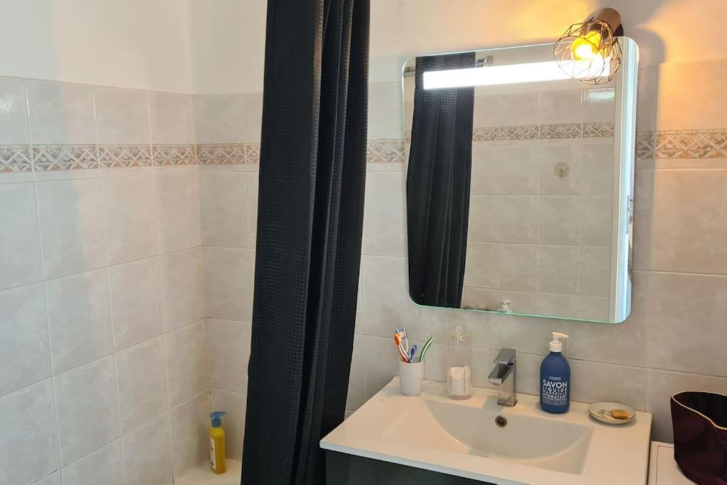 Appartement Vue Mer Sur Les Hauteurs De Nice Extérieur photo