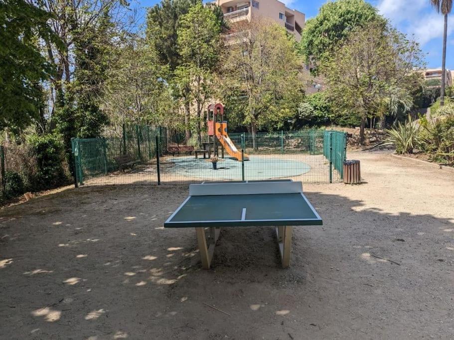 Appartement Vue Mer Sur Les Hauteurs De Nice Extérieur photo