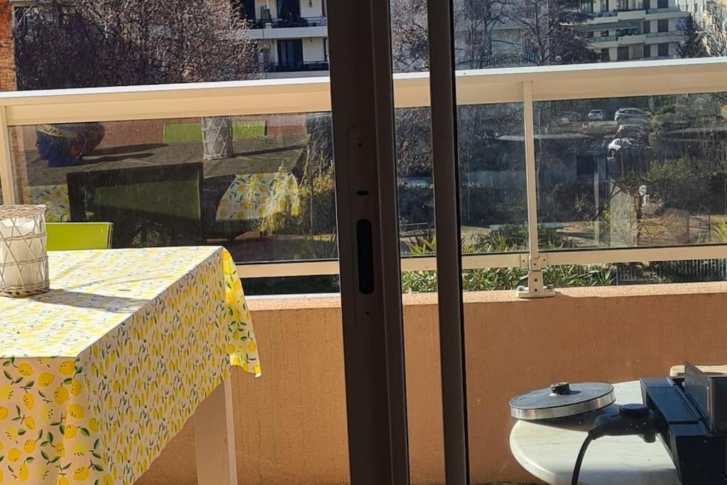 Appartement Vue Mer Sur Les Hauteurs De Nice Extérieur photo